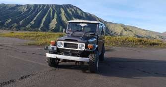 Cheap trip price of Bromo to Ijen tour from Surabaya/ Malang via Tumpak Sewu, and Kalibaru plantation tours 4D Cheap Bromo Ijen tour from Surabaya/ Malang via Tumpak Sewu, and Kalibaru - back to Surabaya 4D Cheap holiday trip of Bromo to Ijen tour from Surabaya/ Malang via Tumpak Sewu waterfall, and Kalibaru plantation tours - then back to Surabaya by a train 4D3N Ijen to Bromo Tour