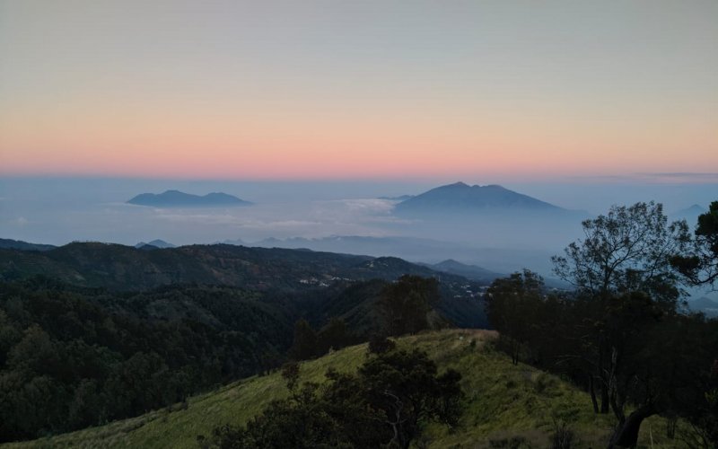 Selection of additional trip during Ijen Bromo tour packages Optional programs with extra cost during the Ijen to Bromo tour package  Ijen to Bromo Tour