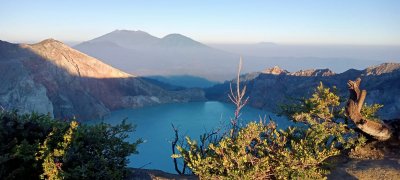 Overland trip from Jogjakarta to Surabaya for Paragliding adventure and Bromo Ijen crater tour Ijen to Bromo Tour